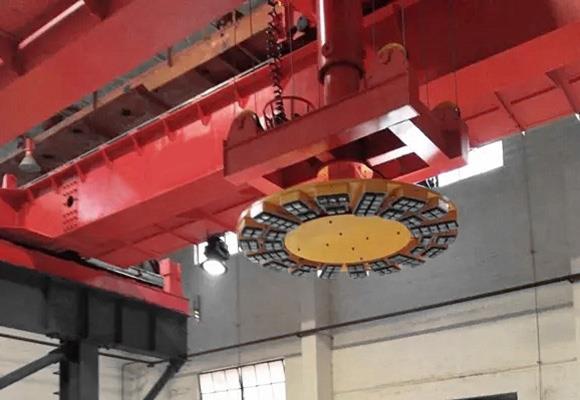 CNC-kraan met hoge precisie positionering