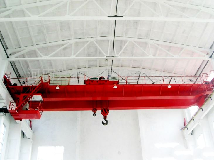QD fabriek brug kraan 80 Ton