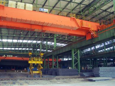 QD fabriek 90 tons Overhead kraan